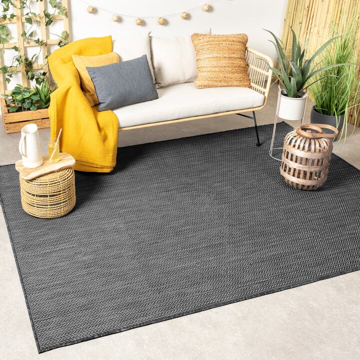 In-& Outdoor Teppich - Malta Arrow Schwarz